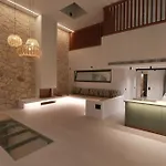 Endogeios Luxury * Loutráki