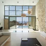 Vila Endogeios Luxury