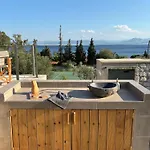 Endogeios Luxury Vila