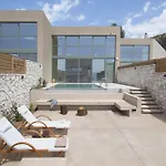 Endogeios Luxury Vila *