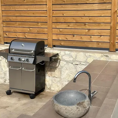 Endogeios Luxury Villa