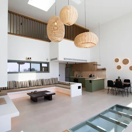 Villa Endogeios Luxury *