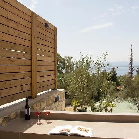 Endogeios Luxury Villa Loutraki (Corinthia)