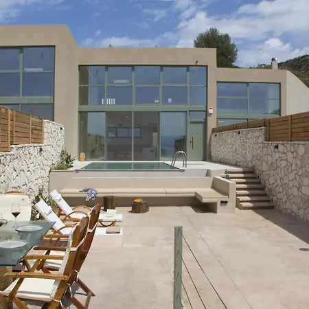 Endogeios Luxury Villa