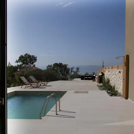 Endogeios Luxury