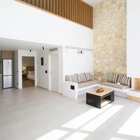Endogeios Luxury *