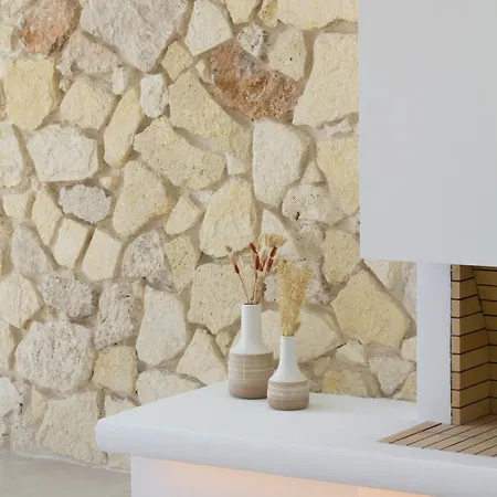 Endogeios Luxury *