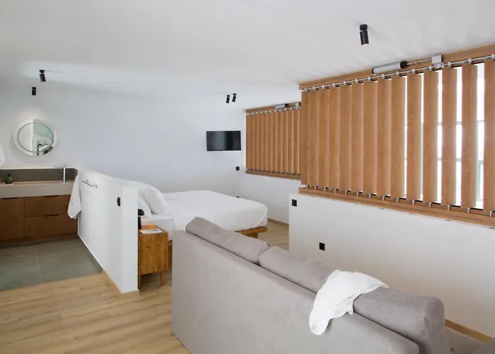 Villa Endogeios Luxury