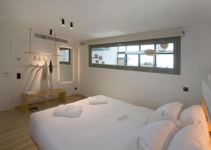 Endogeios Luxury Λουτράκι