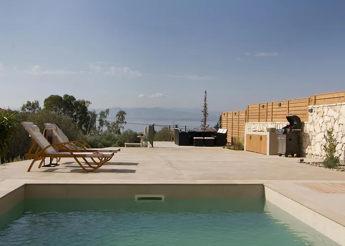 Endogeios Luxury Βίλα Λουτράκι