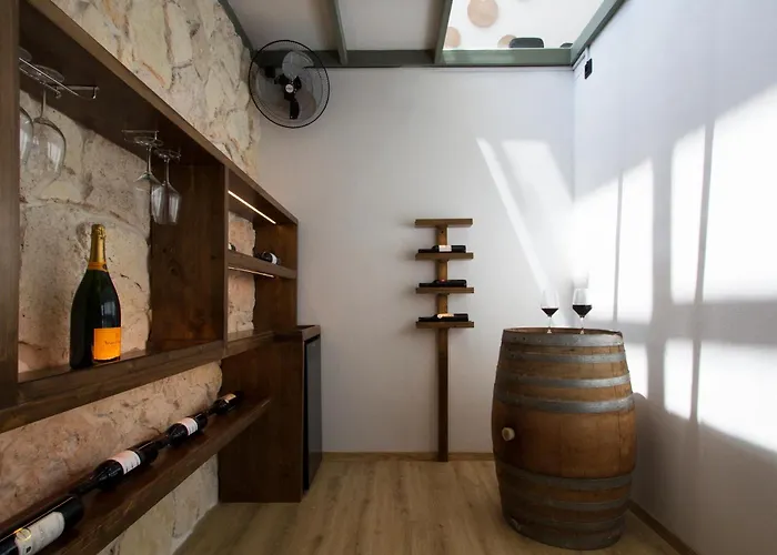 Endogeios Luxury Vila *