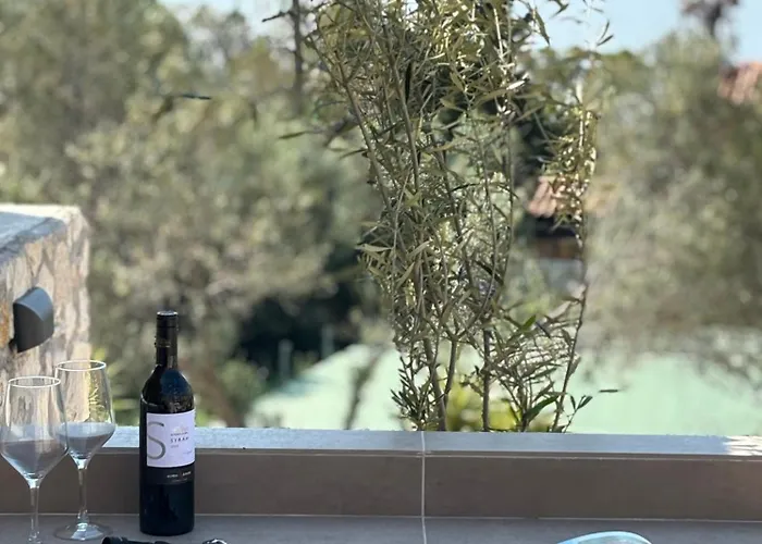 Endogeios Luxury Villa Loutráki