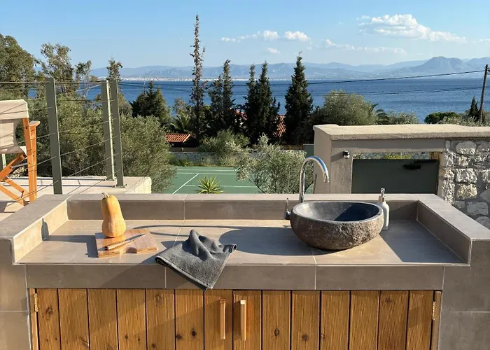 Endogeios Luxury Vila