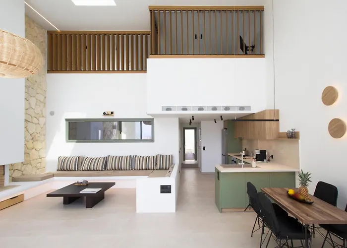 Endogeios Luxury Vila